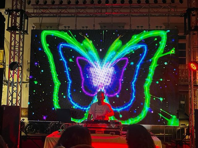 Pantalla led de alta calidad. Oportunidad unica!