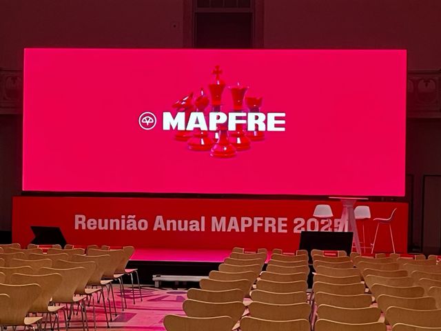 Pantalla led de alta calidad. Oportunidad unica!