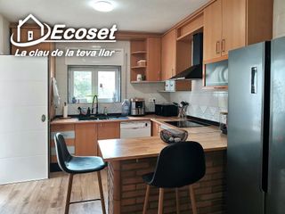 Chalet en venta en Vallirana