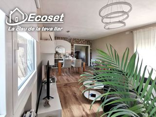 Chalet en venta en Vallirana