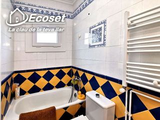 Chalet en venta en Vallirana