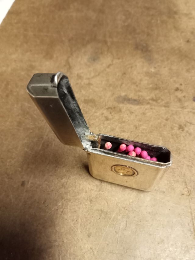 Cerillero Plateado Antiguo.San Jorge.