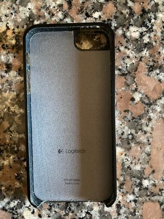 Logitech 889-000044, Cover Apple per iPhone 5/s
