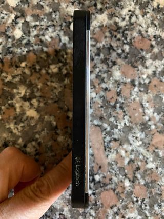 Logitech 889-000044, Cover Apple per iPhone 5/s