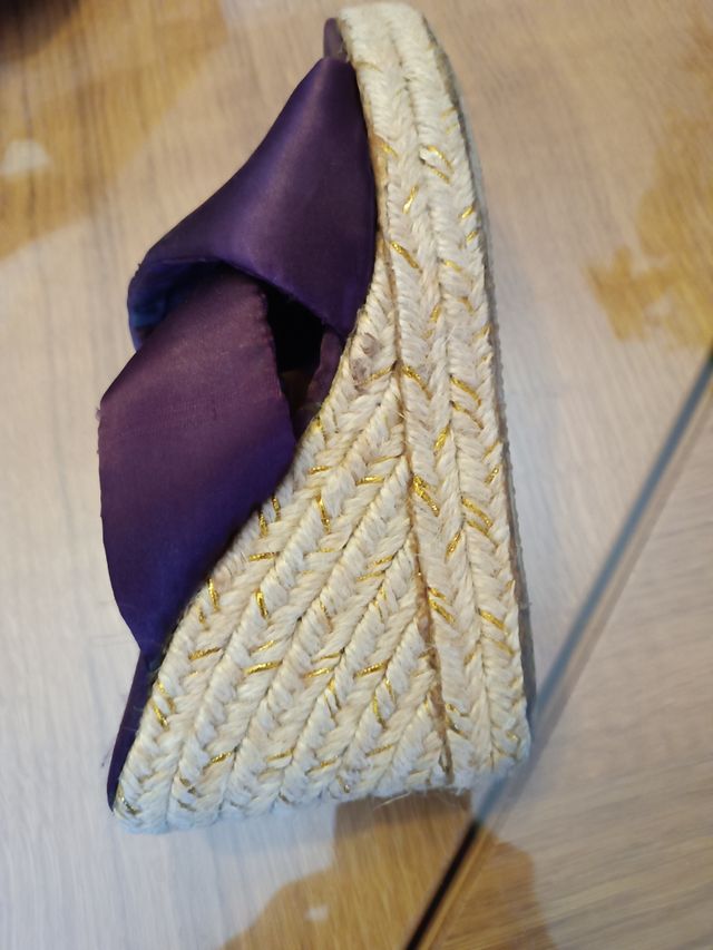 Sabot da donna molto particolari n.37