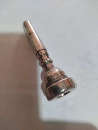 BOQUILLA DE TROMPETA BACH 10/3/4