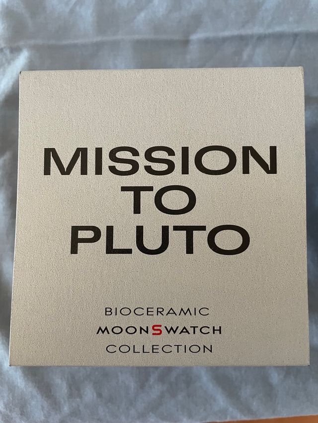 Reloj swatch omega (pluto)