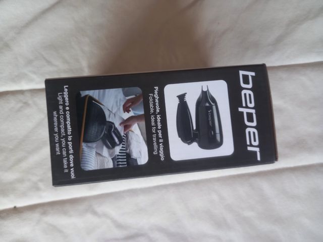 Secador de pelo de viaje. 