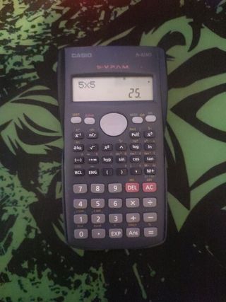 CALCULADORA CASIO fx-82MS