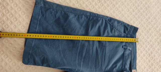 Pantalón Cortefiel Talla 42