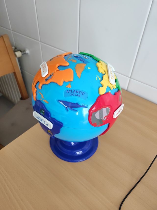Rompecabezas infantil globo terráqueo