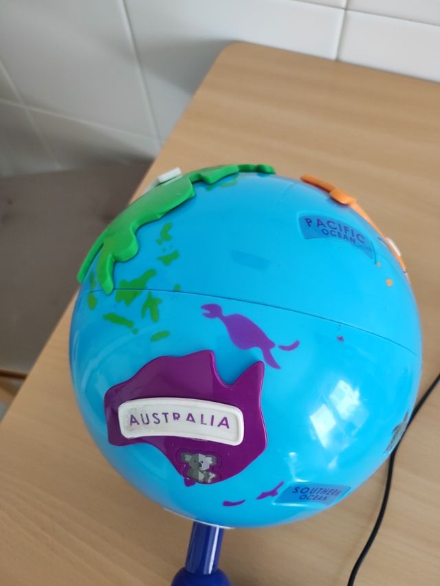 Rompecabezas infantil globo terráqueo