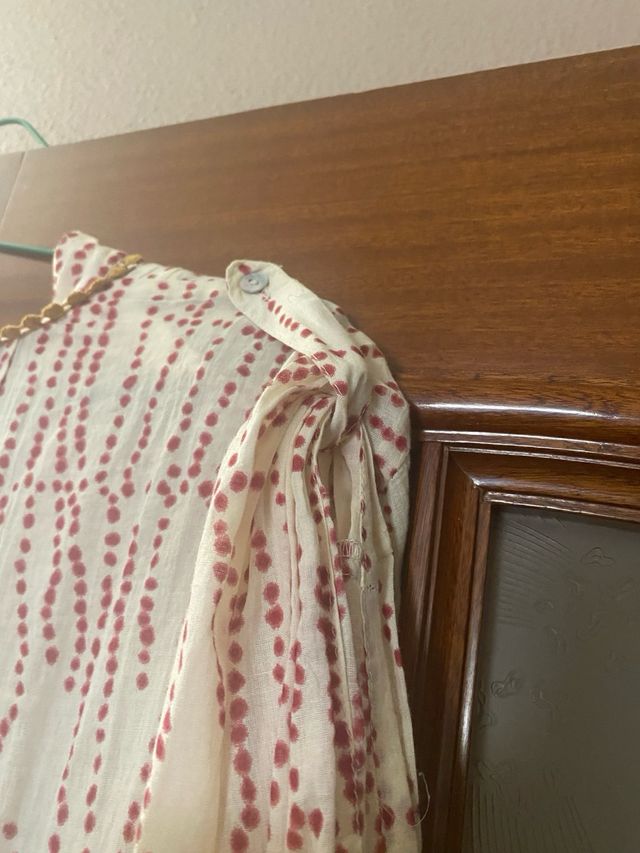 Vestido Hoss Intropia fresquito, muchos detalles