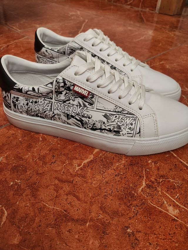 Zapatillas marvel unisex talla 41