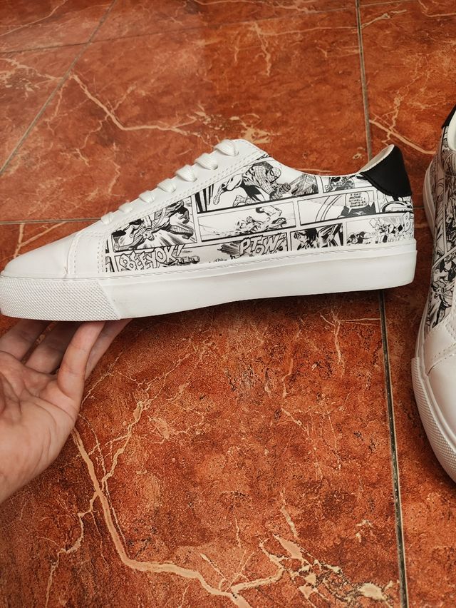 Zapatillas marvel unisex talla 41