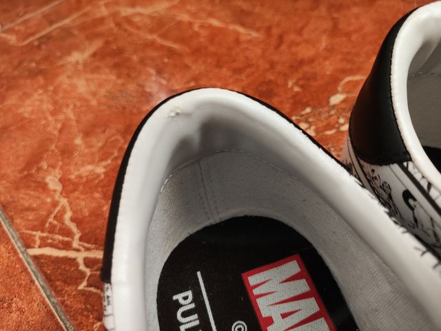 Zapatillas marvel unisex talla 41