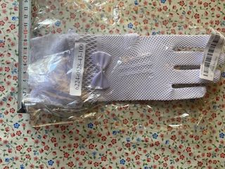  2 Preciosos Guantes blancos y beig con encaje