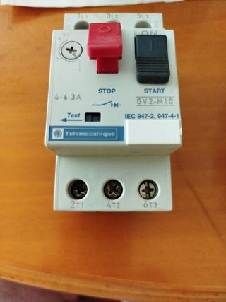 Disyuntor magnetotermico