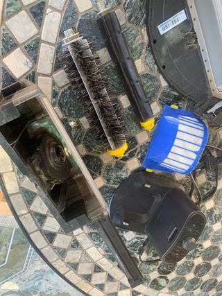Aspirador roomba 696