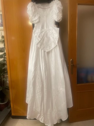 Vestido novia+Velo+Cancán