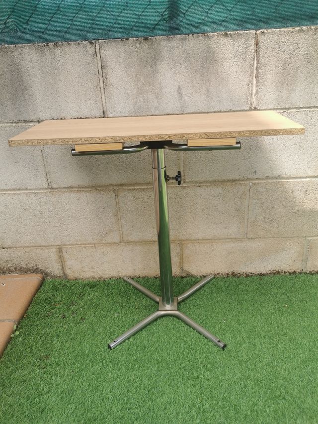 MESA AUXILIAR / TELEVISIÓN