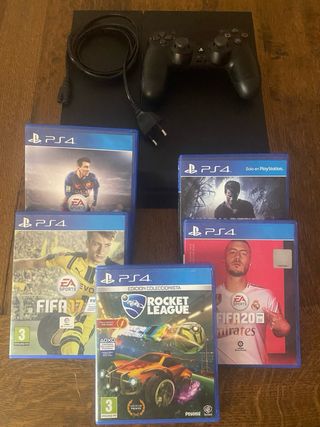 PLAY STATION 4 + Juegos