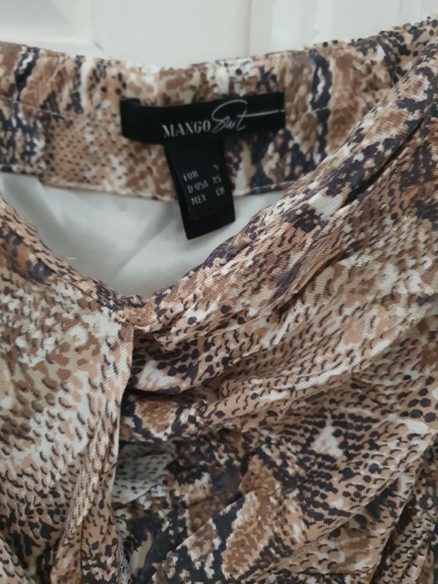 Vestido estampado serpiente Mango
