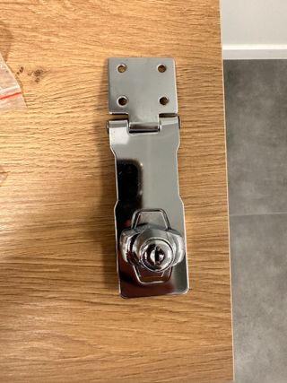 Cerraduras de muebles con llave a 90grados