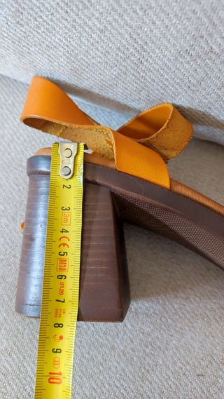 Sandalias piel naranjas/mostaza