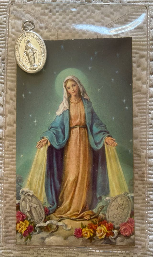 Lote Virgen de La Milagrosa