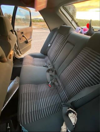 Asiento trasero Mazda 323f