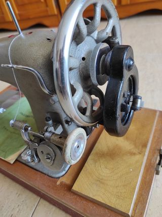 Maquina de coser de coleccionista