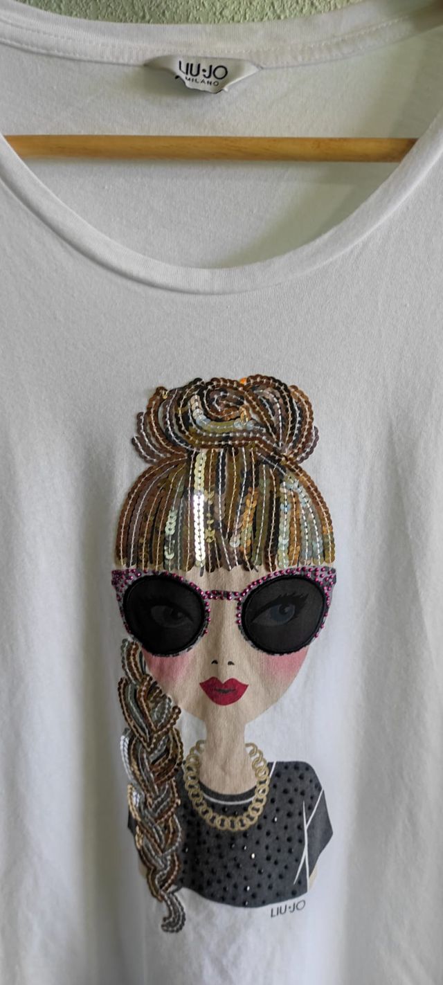 Camiseta LIU.JO (AUTENTICA) NUEVA ESTRENAR