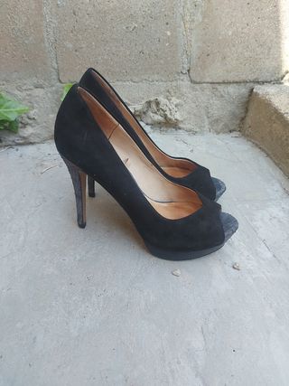 Zapatos.
