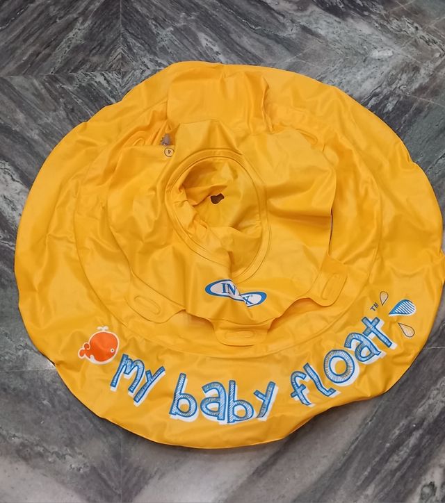 Salvagente neonato con mutandina.