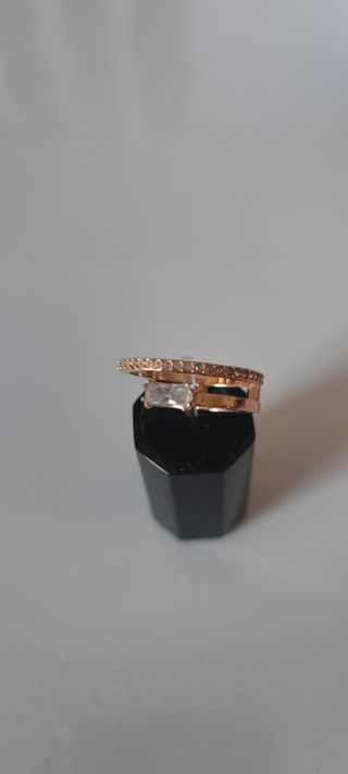Anillo Swarovski 