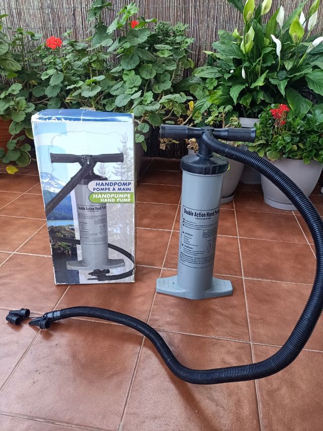 Bomba de aire manual