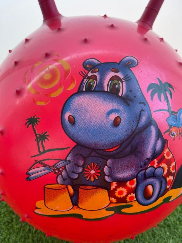 Pelota saltarina infantil