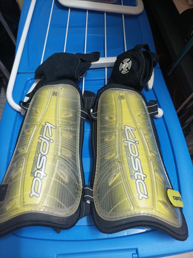 Espinilleras F 700 kipsta