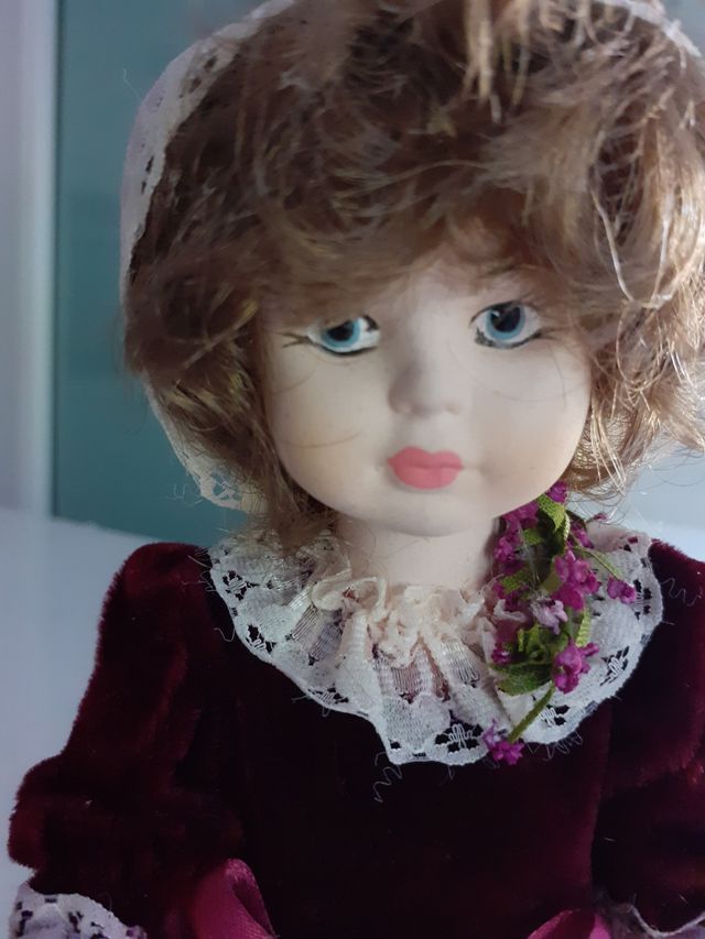 Muñeca de porcelana 