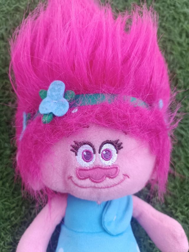 Peluche princesa Troll Poppy