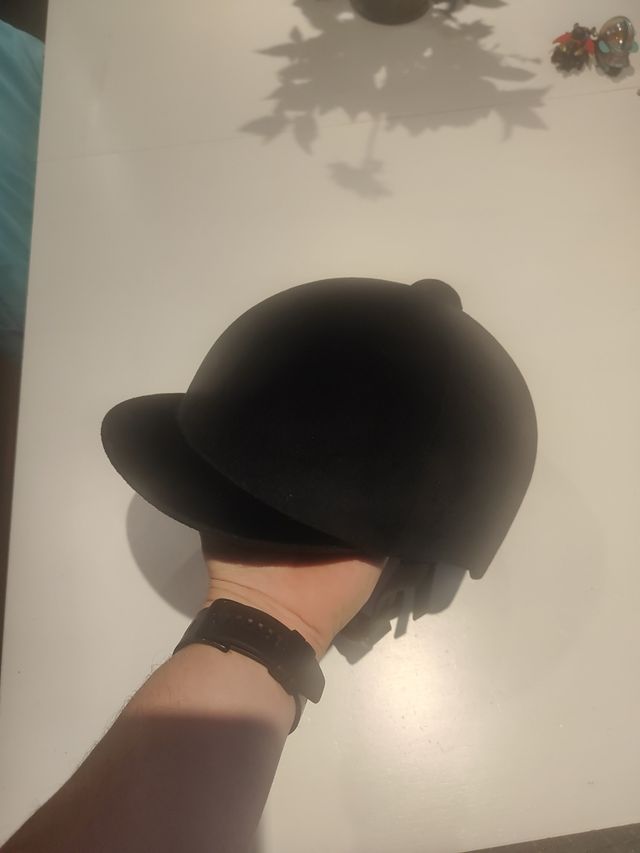 Casco Hípica Talla  55 6 3/4