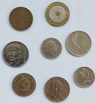 8 MONEDAS CONMEMORATIVAS FRANCIA 