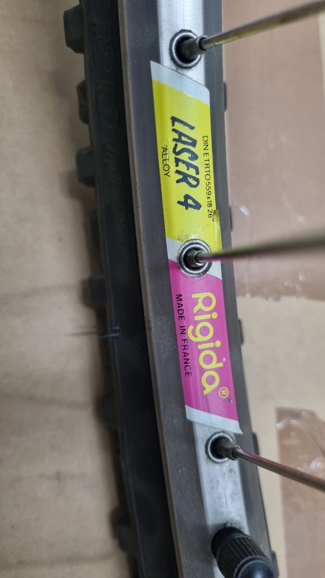 Ruedas Completas Bujes STX