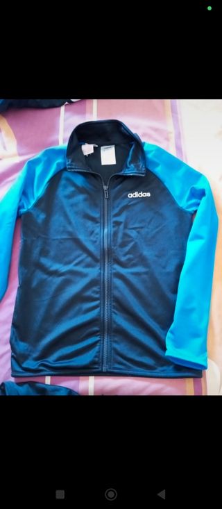 Chándal niño Adidas talla 10 años