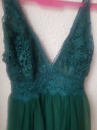 Vestido fiesta verde,talla 36.38