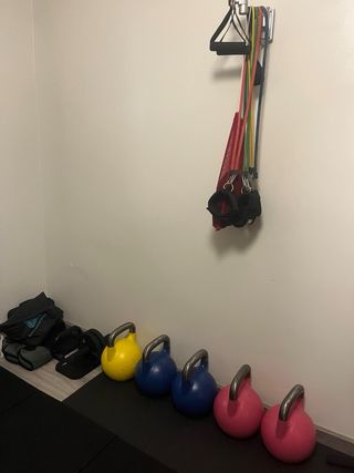 Attrezzatura palestra completa