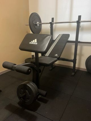 Attrezzatura palestra completa