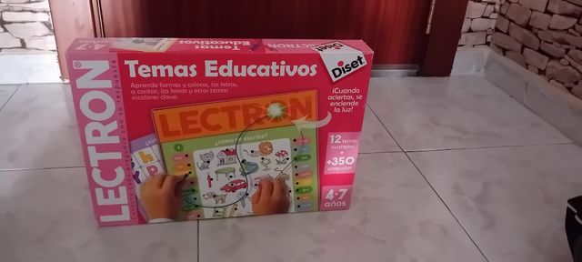 Conecta de juegos 3 distintos