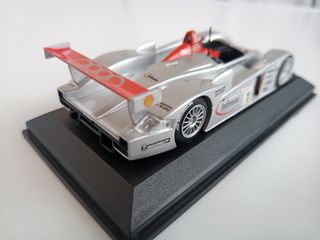 Maqueta Audi R8 - 24h Le Mans - (1:43)